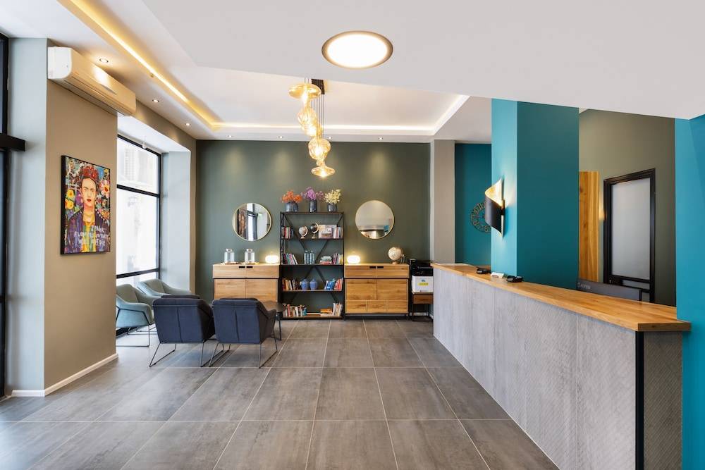 Liber Tel Aviv Sea Shore Suites BY RAPHAEL HOTELS 1