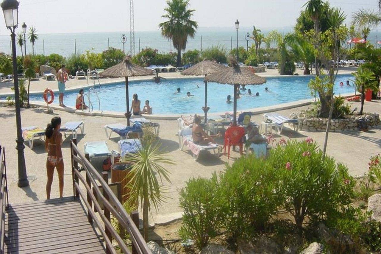 Apartamentos Turísticos Bahía Sur 1
