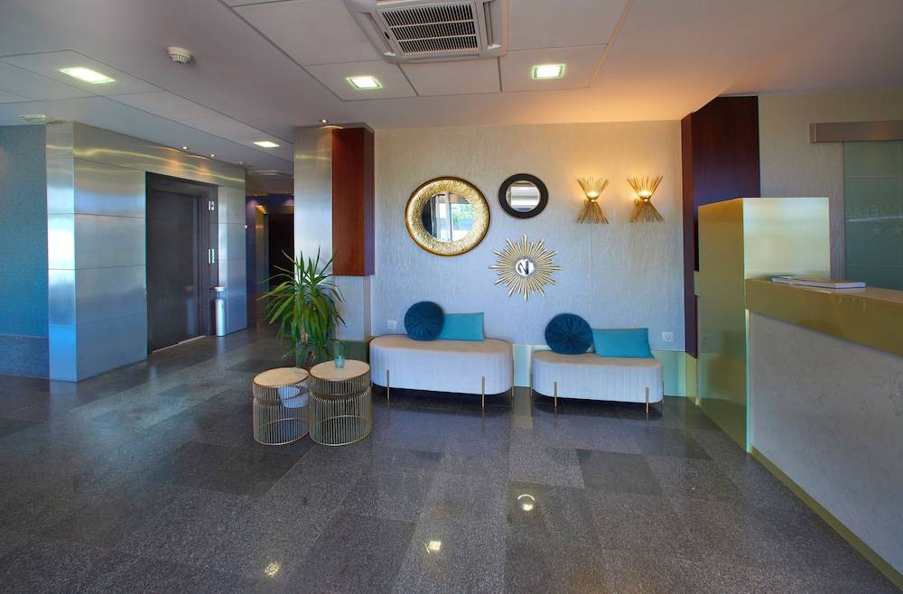 Hotel Canelas 2