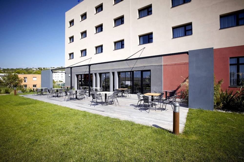 Holiday Inn Express MARSEILLE AIRPORT by IHG 1