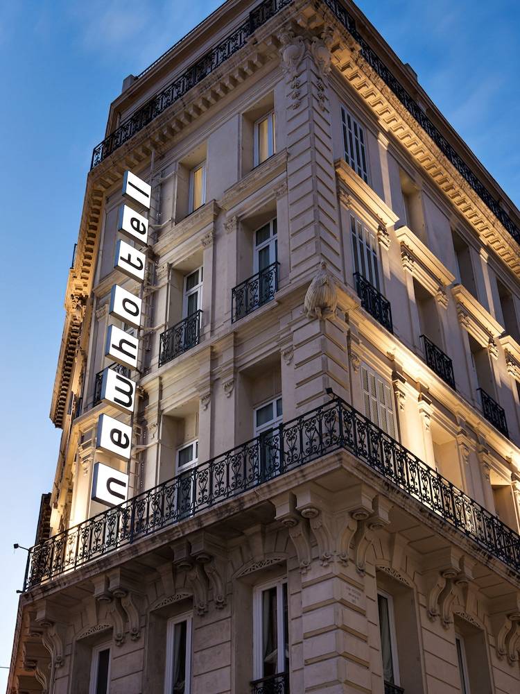 New Hotel Le Quai - Vieux Port 1