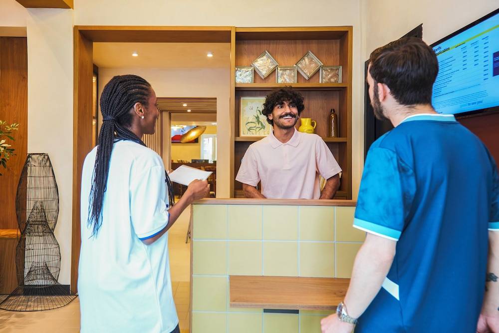 greet hotel Marseille Parc Chanot Velodrome by Accor 2