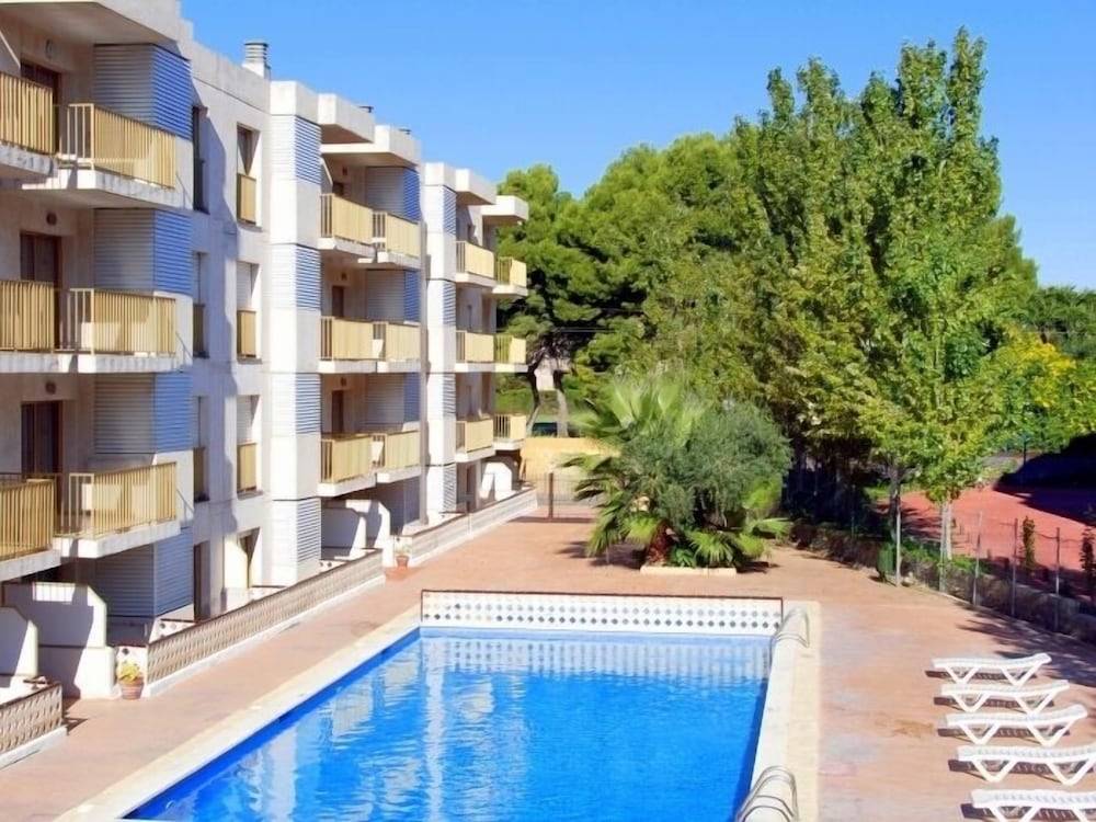Apartamentos Pins Marina 24 1