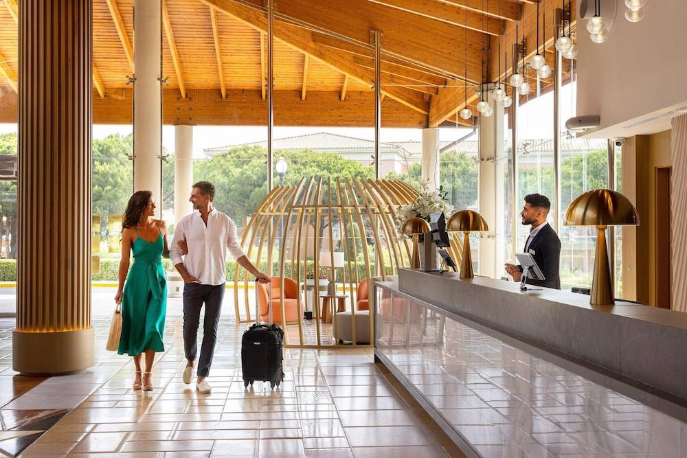 Hipotels Barrosa Palace & Spa 2