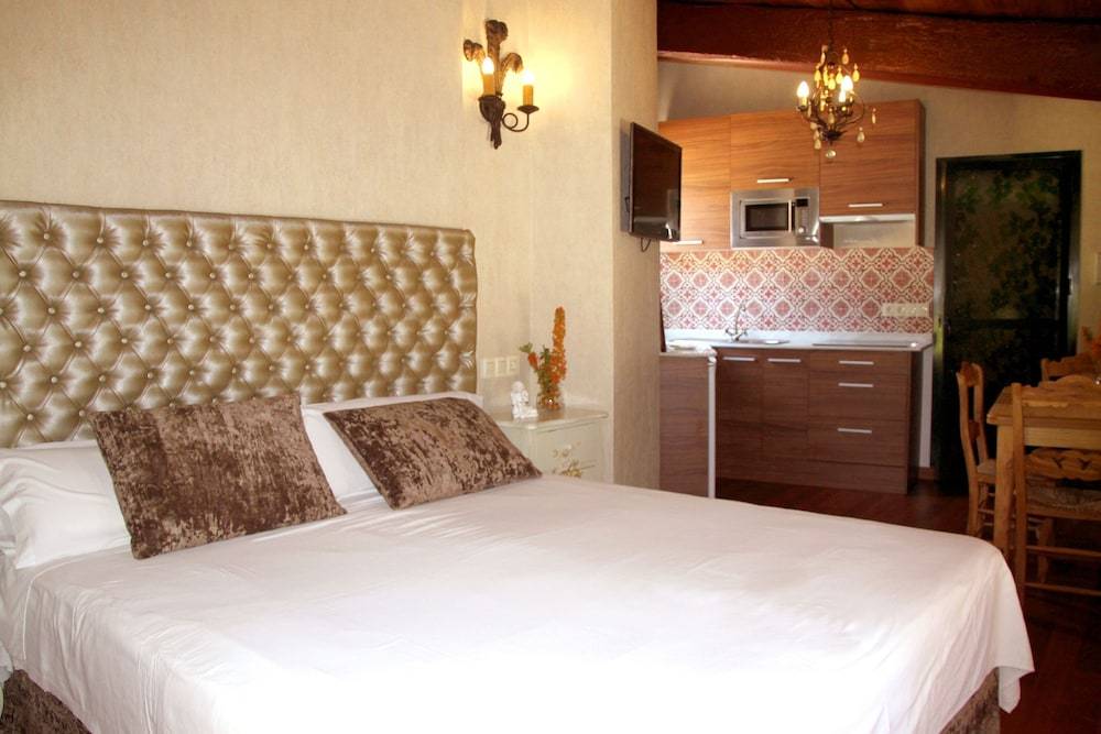 Hotel Finca Los Pilares de Ronda 2