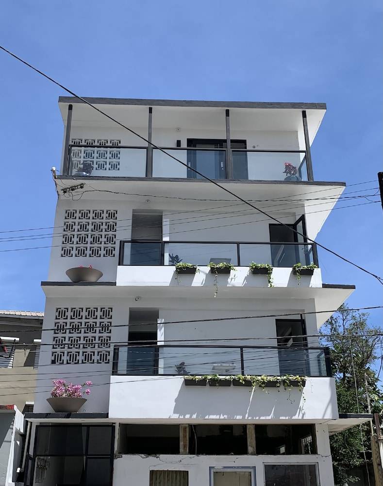La Calma Poshtel 1