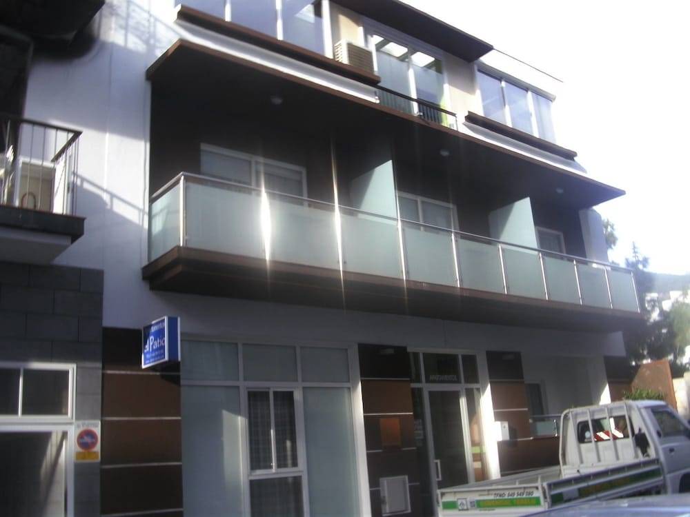 Apartamentos El Patio 1