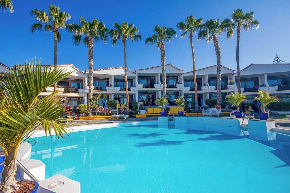 Sunsuites Carolina 1