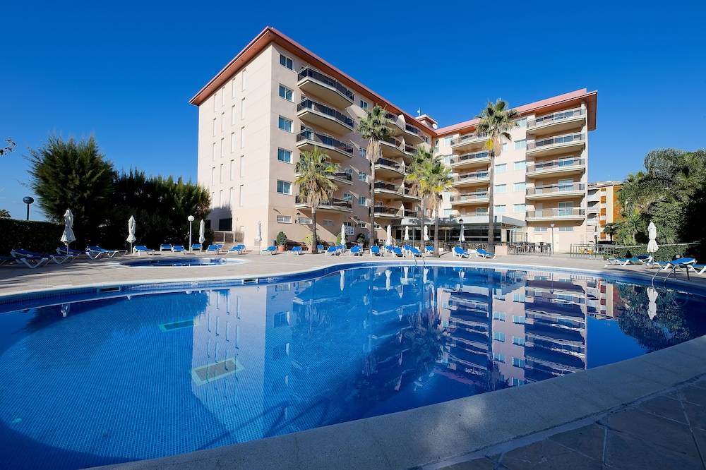 Rentalmar Pineda Suites 1