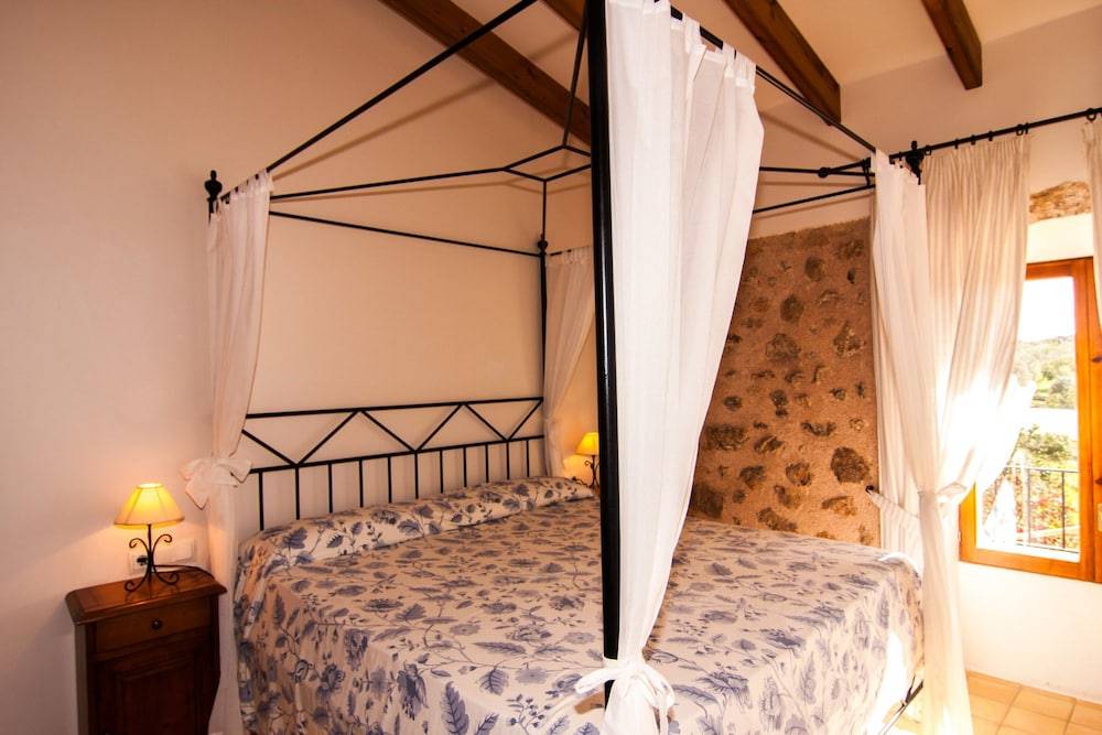 Finca Hotel Ses Cases Noves 2