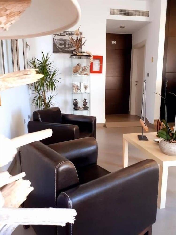Hotel Alboran 2