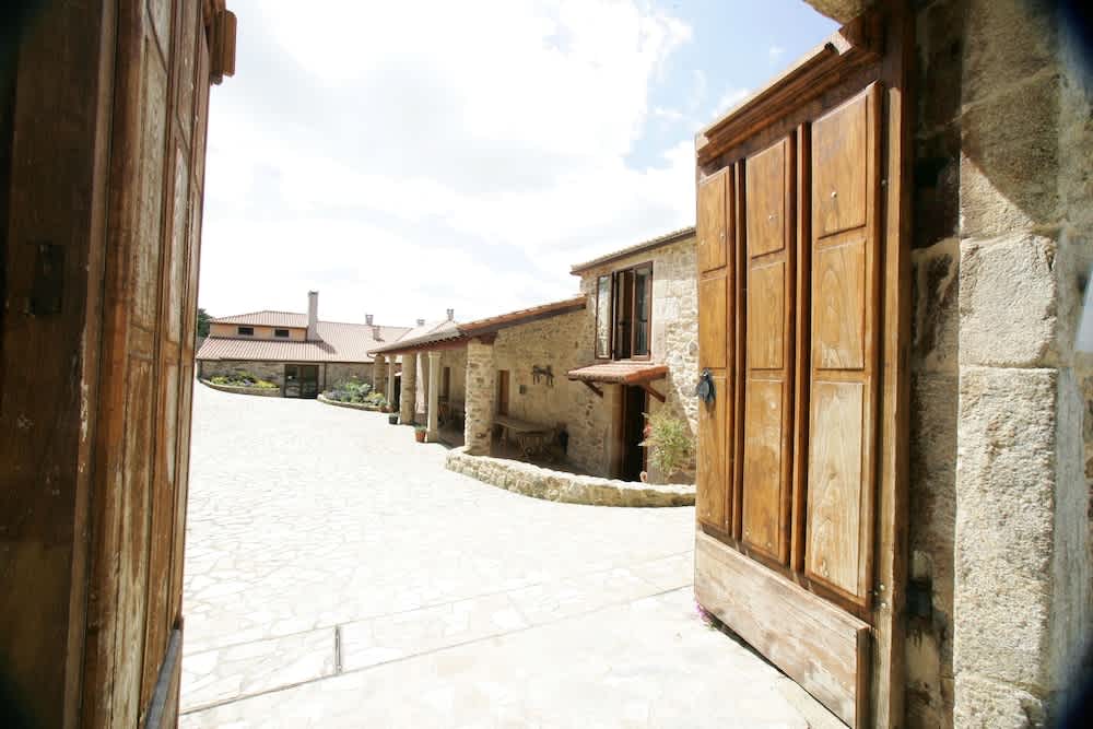 Casa da Botica A Estrada 2