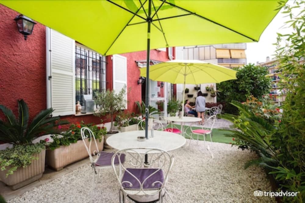 Hotel Danemark 1