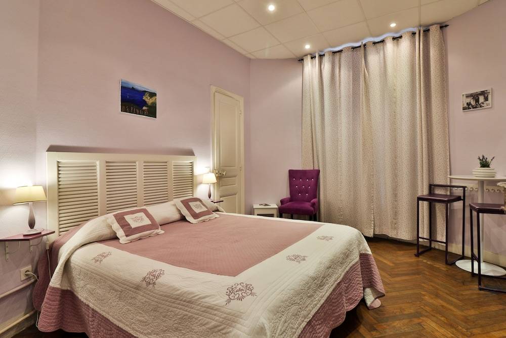 Hotel Victor Hugo Nice 1