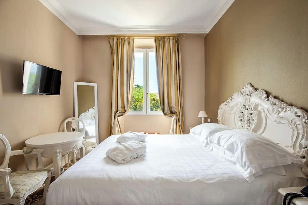 Hôtel Château de la Tour Cannes 2
