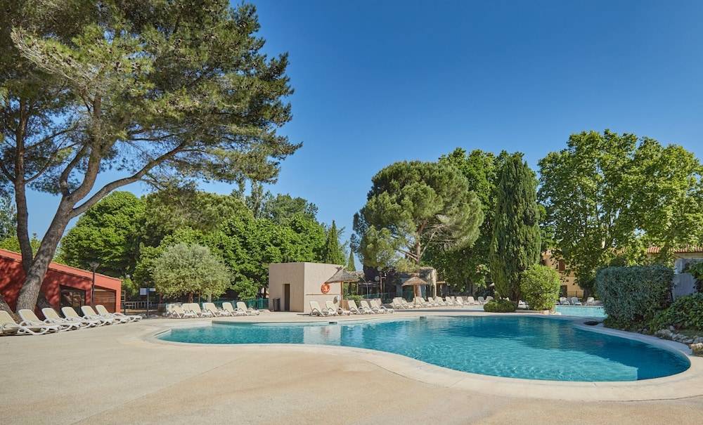 Résidence Odalys Le Village Camarguais Les Gardians 1