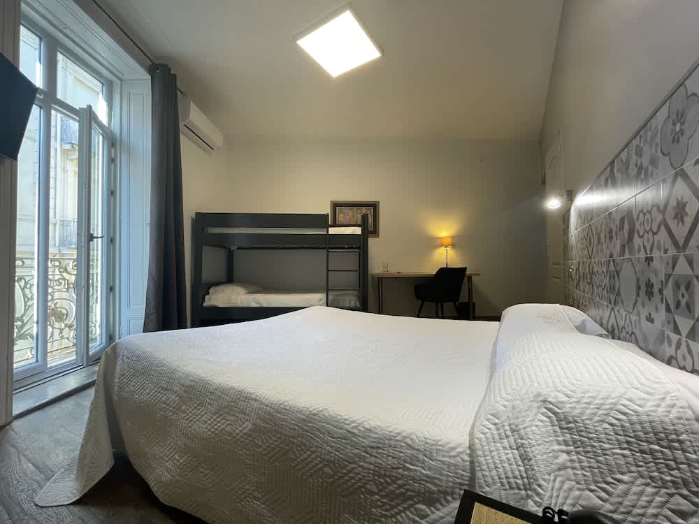 Hôtel Mistral Saint Roch 1