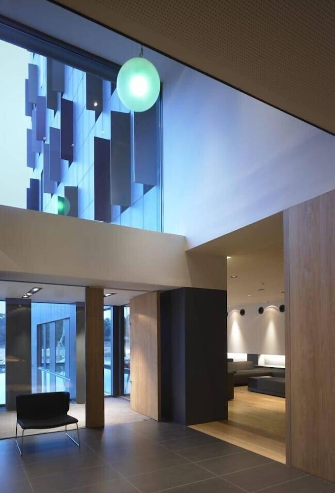 Blu Hotel Almansa 2