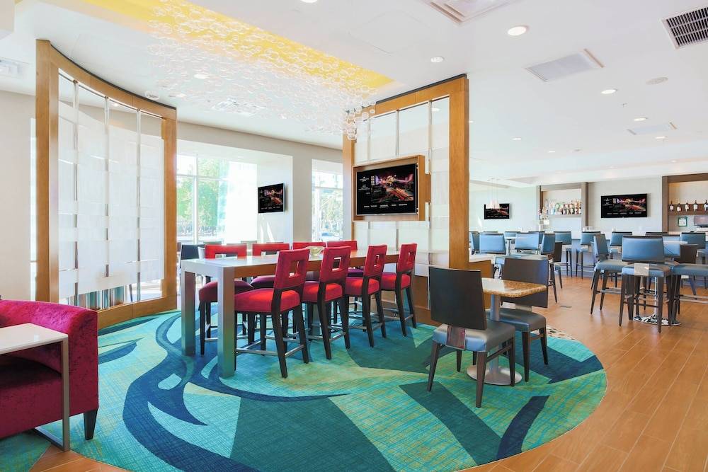 SpringHill Suites by Marriott San Jose Airport 2