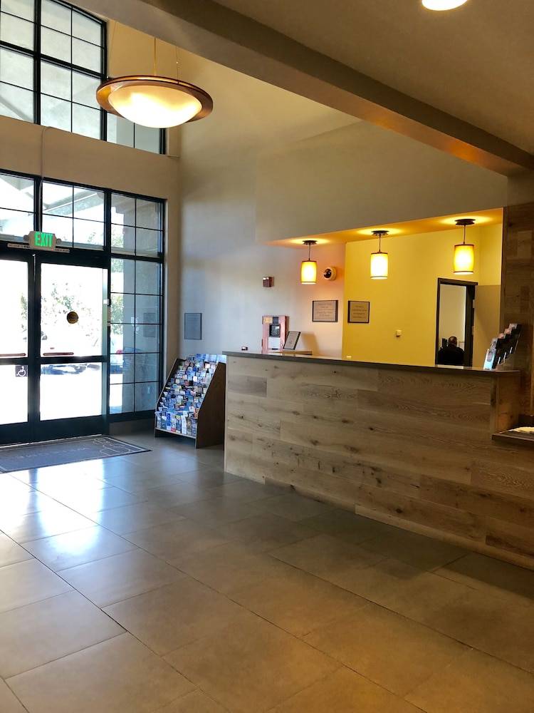 Country Inn & Suites by Radisson, San Jose International Airport, CA 1