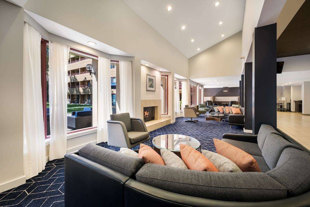 Sonesta Select San Jose Airport 2