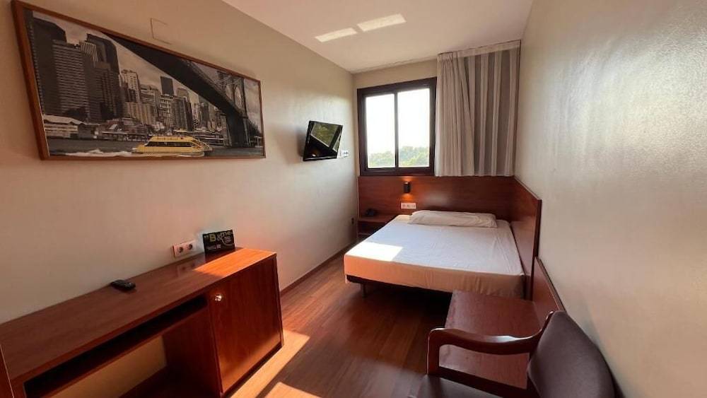 B&B HOTEL Tarragona Reus 2