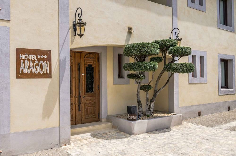 Hôtel l'Aragon à 50m de la cité de Carcassonne 1