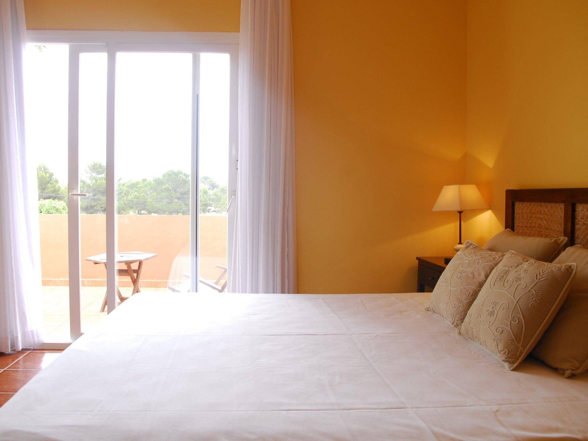 Boutique Hostal La Curandera de Salinas 1