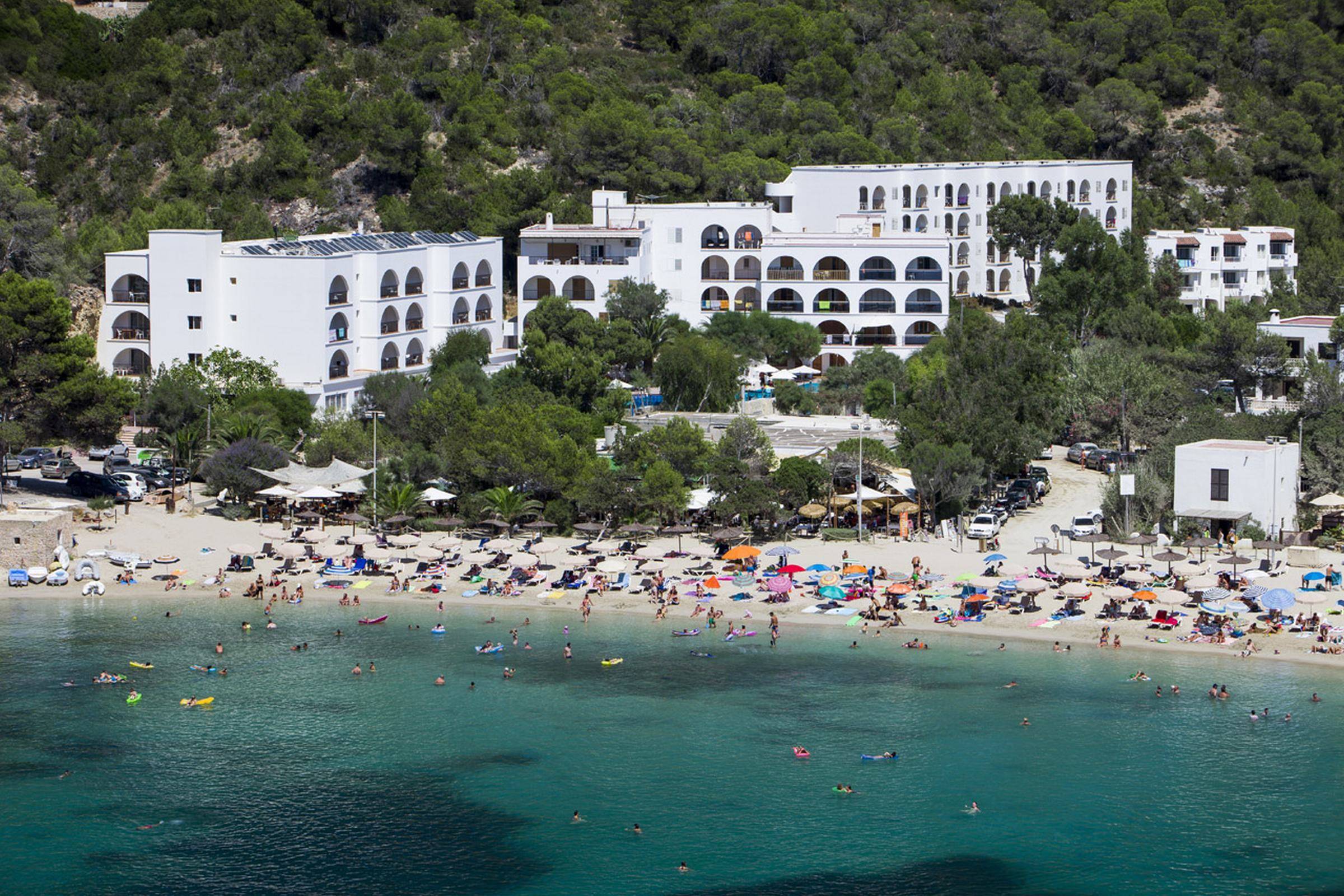 Aparthotel Puerto Cala Vadella 1
