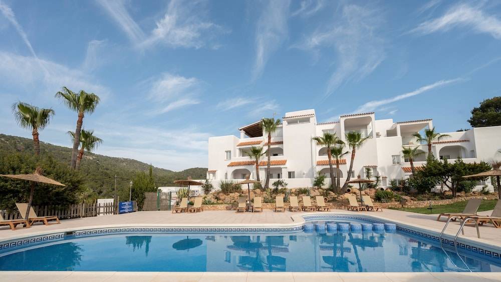Apartamentos Blanco Sol 1