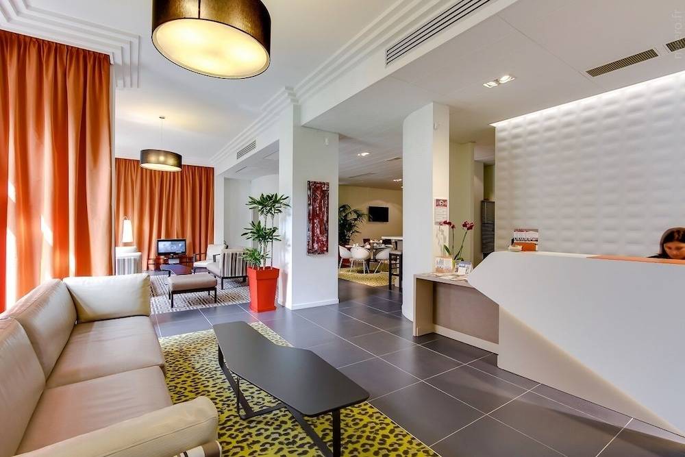 Privilège Appart Hôtel Saint Exupéry 1
