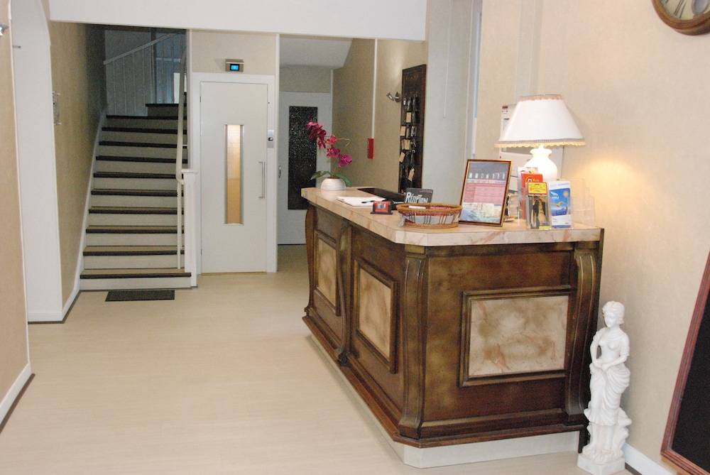 Hôtel Acropolis - Lourdes 2