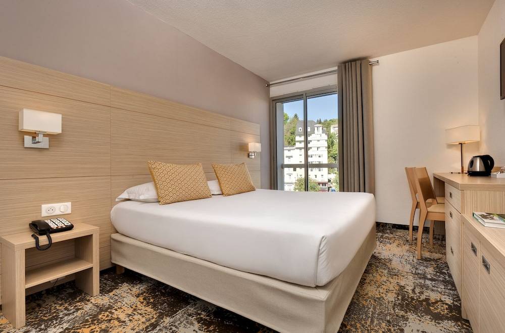 Hôtel Le Méditerranée 1