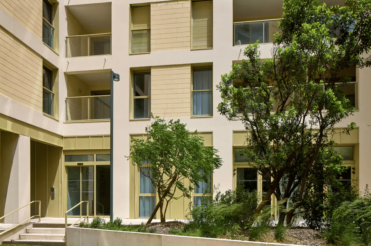 Quality Suites Bordeaux Saint-jean 1