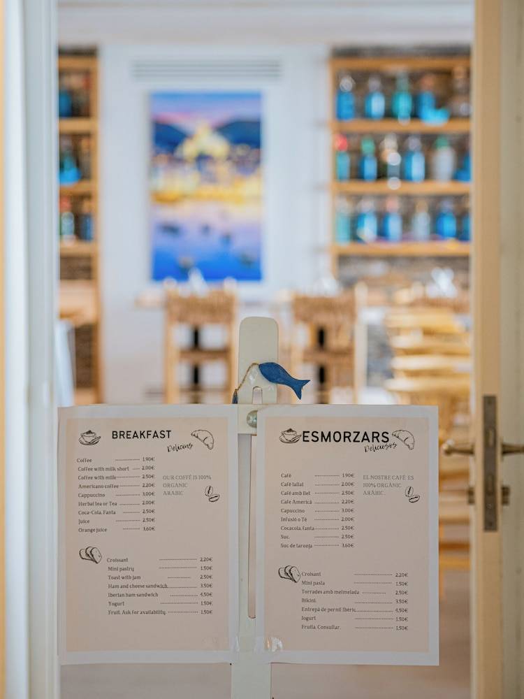Hostal Marina Cadaqués 2