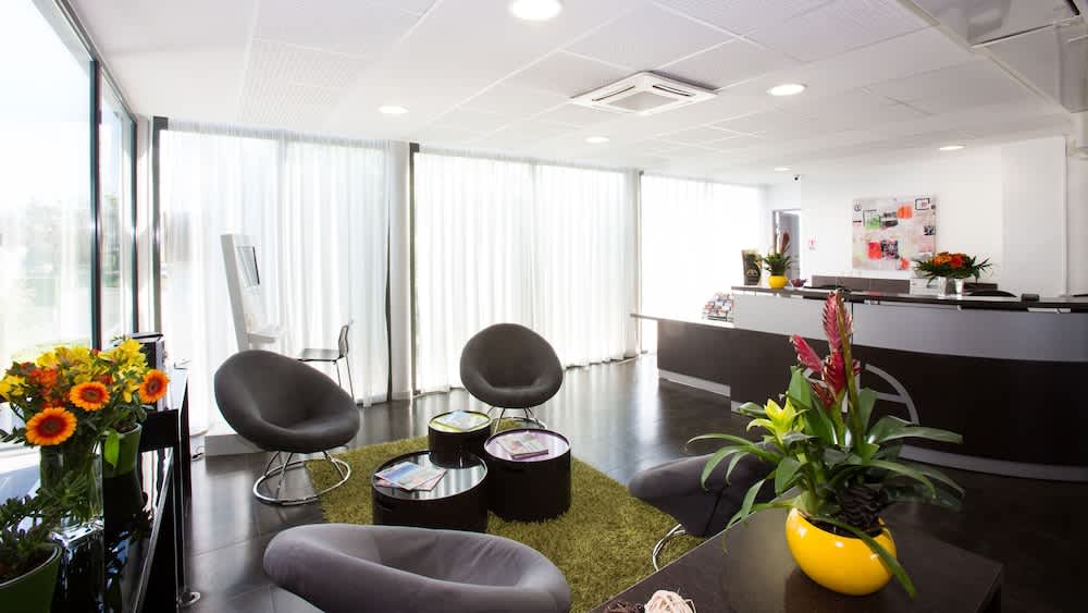 All Suites Appart Hôtel | Bordeaux Lac 1