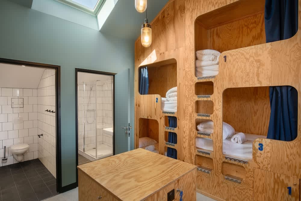 Eklo Hotels Bordeaux Centre Bastide 2