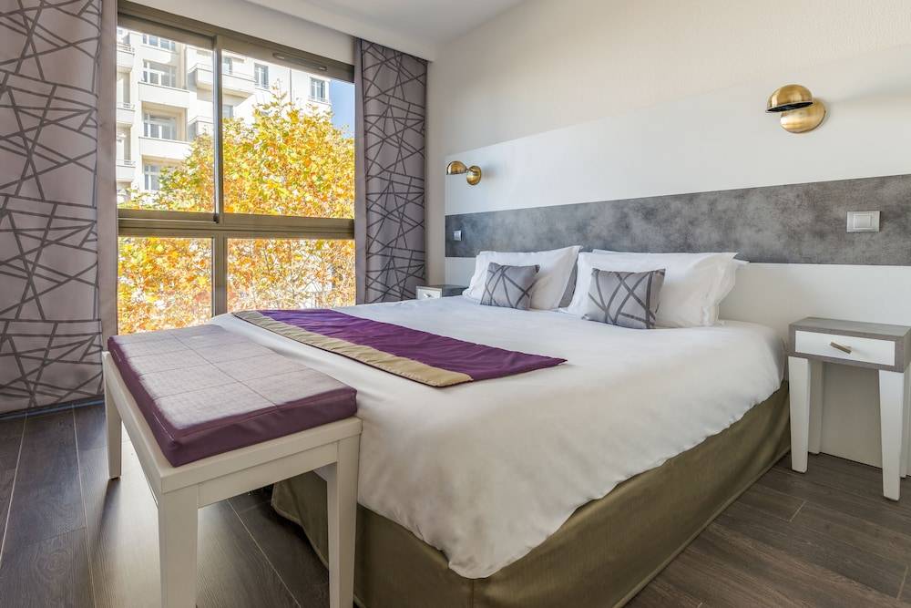 Lagrange Aparthotel Lyon Lumière 2