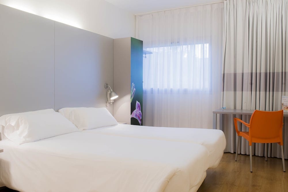 B&B HOTEL Girona 2 2