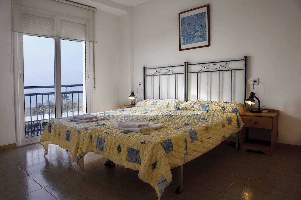 Aparthotel Iris 2