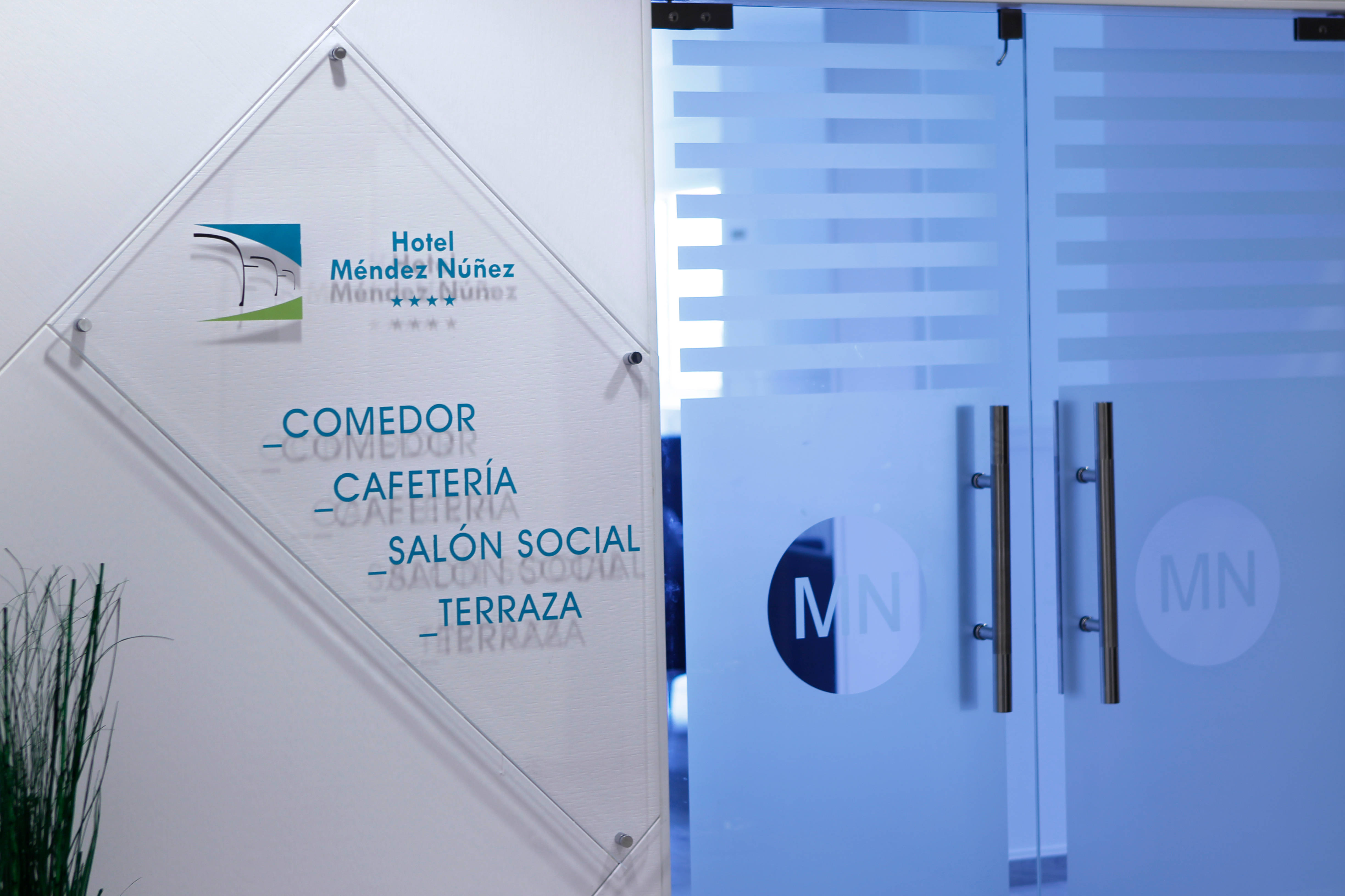 Hotel Mendez Nuñez 1