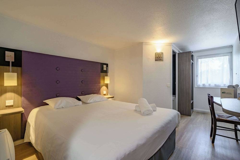 Brit Hotel Reims La Neuvillette 1