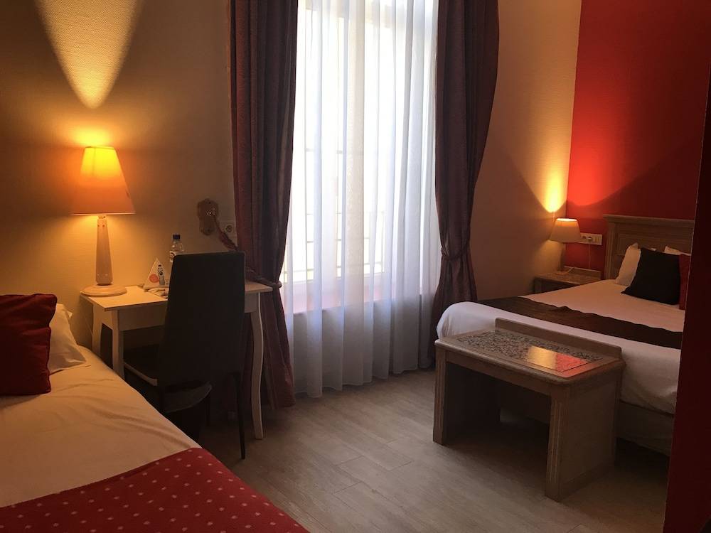 Hotel Aux Sacres Reims, Centre Historique 2
