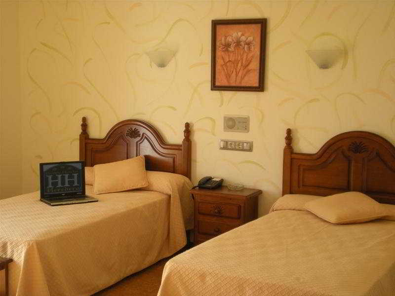 Hotel Heredero 2