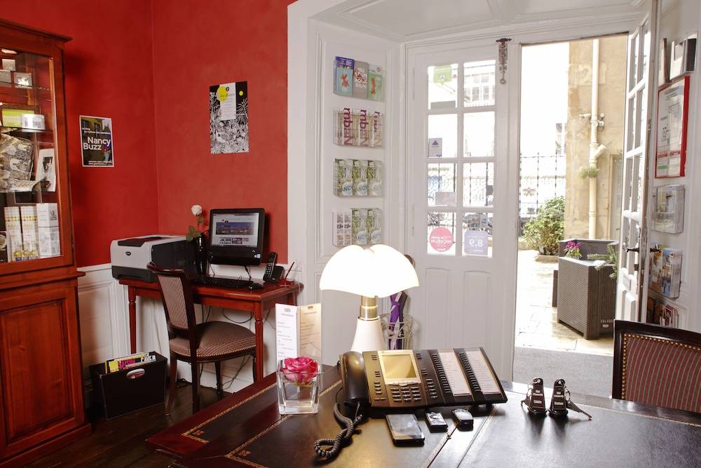 Hotel D'haussonville 1