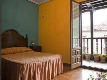 Hosteria Peña Sagra 2