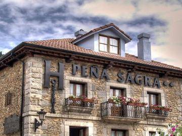 Hosteria Peña Sagra 1
