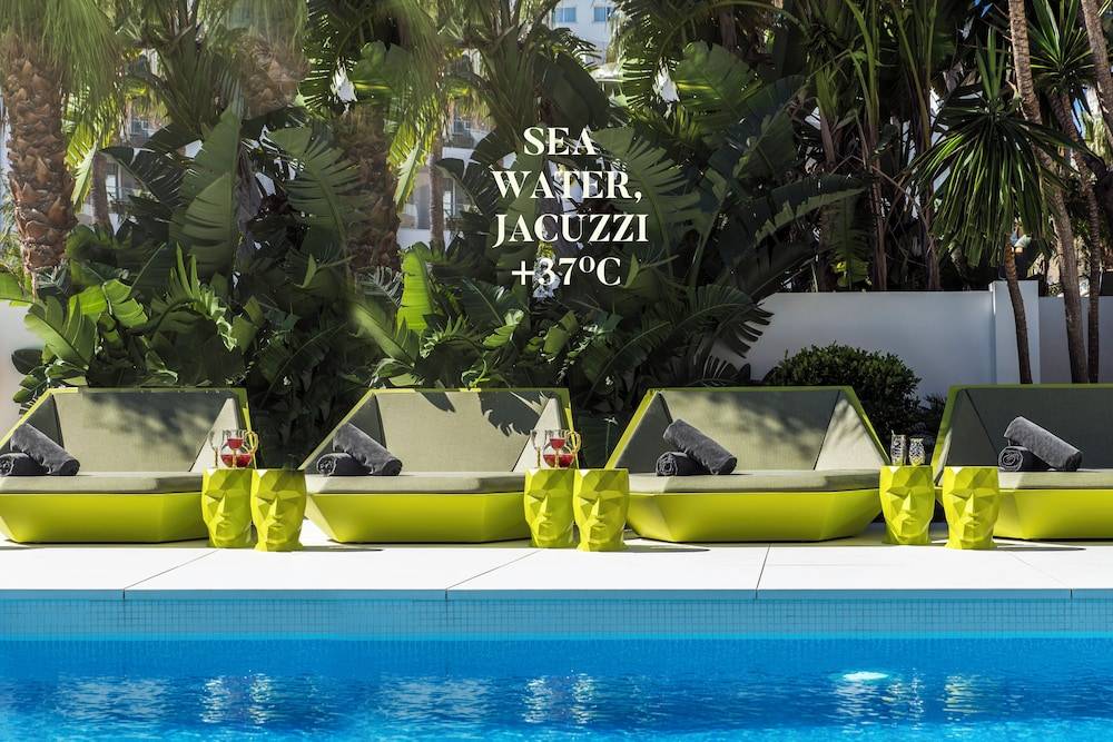 Essence Hotel Boutique 1