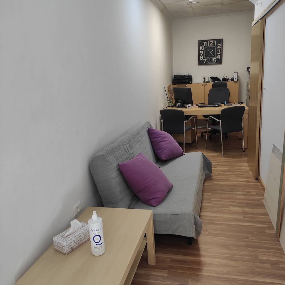 Pilgrim Rooms 2