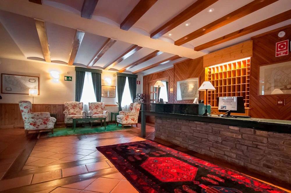 Hotel Vilagaros 2